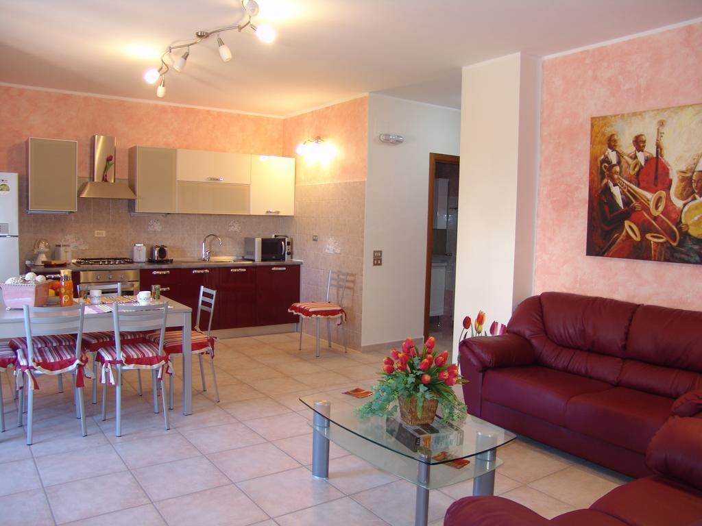 B&B Il Tulipano Rogliano Экстерьер фото